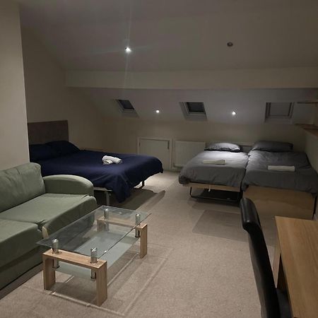 Seaford Guest House Xxx Stoke-on-Trent 外观 照片
