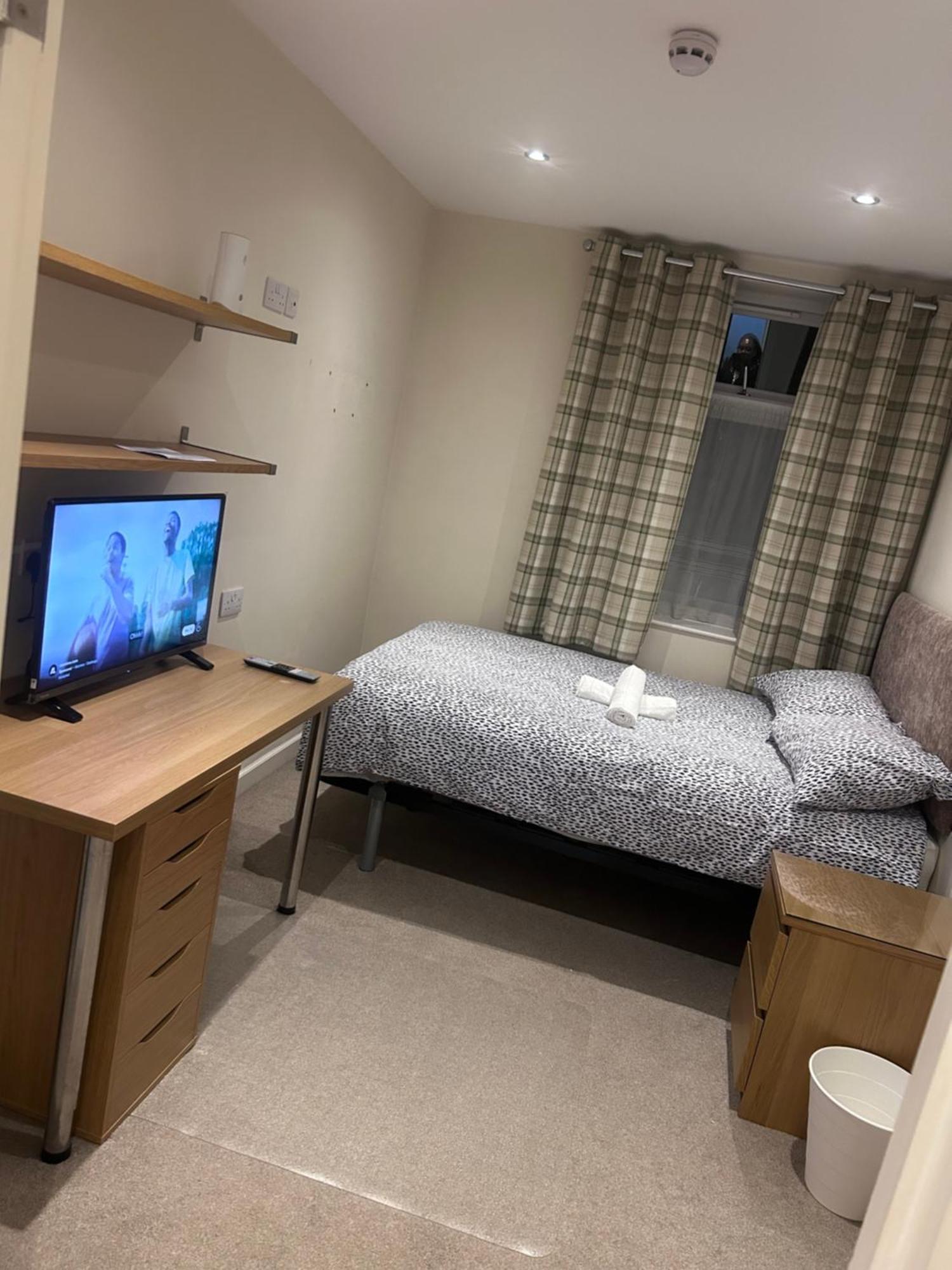 Seaford Guest House Xxx Stoke-on-Trent 外观 照片
